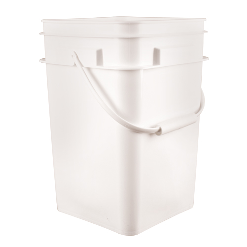 Seau carr&eacute;, Plastique, 4,25 gal. Cantin et fils