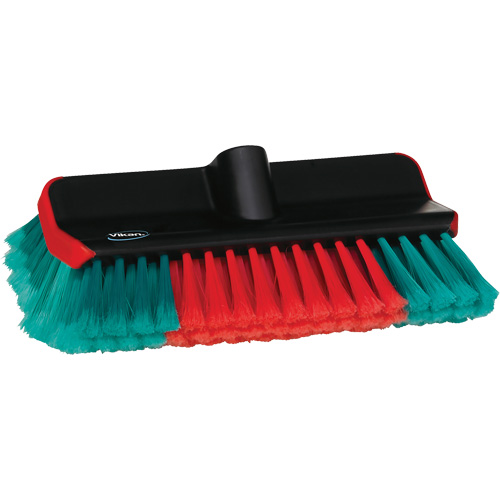 Brosse &agrave; alimentation en eau pour nettoyage des parties hautes et basses des v&eacute;hicules de la s&eacute;rie Transport Cantin et fils