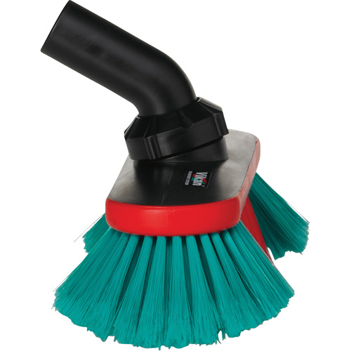 Brosse avec t&ecirc;te ajustable et alimentation en eau pour v&eacute;hicules de la s&eacute;rie Transport Cantin et fils