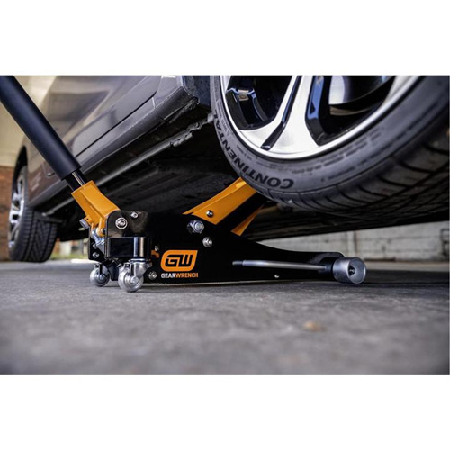Aluminum Racing Jack, 2 Ton(s) Capacity, 3-1/4" Lowered, 18-1/2" Raised, Manual Hydraulic Cantin et fils
