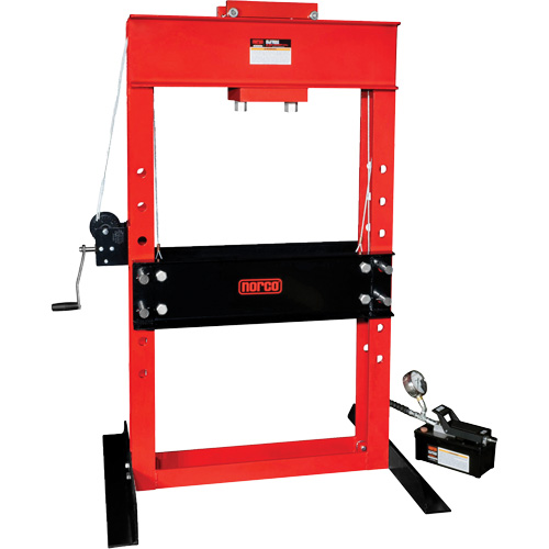 Presse pour atelier op&eacute;r&eacute;e par une pompe/hydraulique &agrave; air, Capacit&eacute; 50 tonnes Cantin et fils