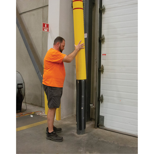 Polyethylene Bollard Cover, 4-1/2" Dia. x 64" L, Red/Yellow Cantin et fils