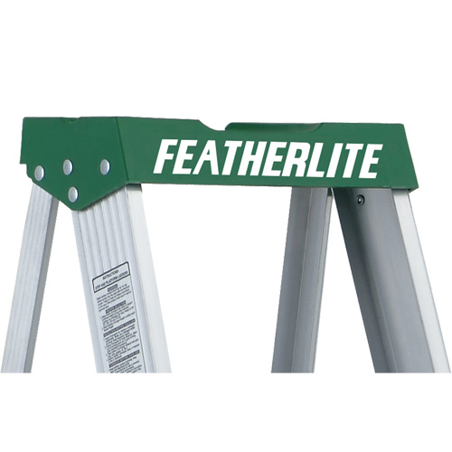 Commercial Duty Stepladders (2400 Series), 4', Aluminum, 225 lbs. Capacity, Type 2 Cantin et fils