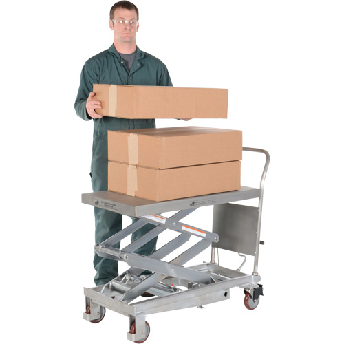 Manual Hydraulic Scissor Lift Table, 35-1/2" L x 20" W, Partial Stainless Steel, 800 lbs. Capacity Cantin et fils