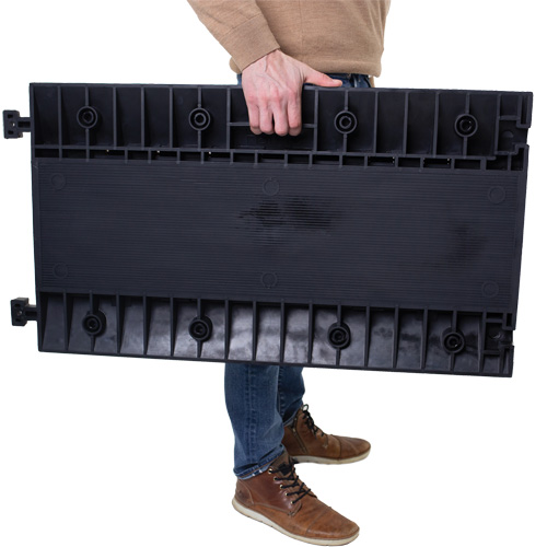 Protecteur de c&acirc;ble de s&eacute;rie moyenne Powerhouse, 5 canaux, 36" lo x 19,63" la x 2,25" h Cantin et fils