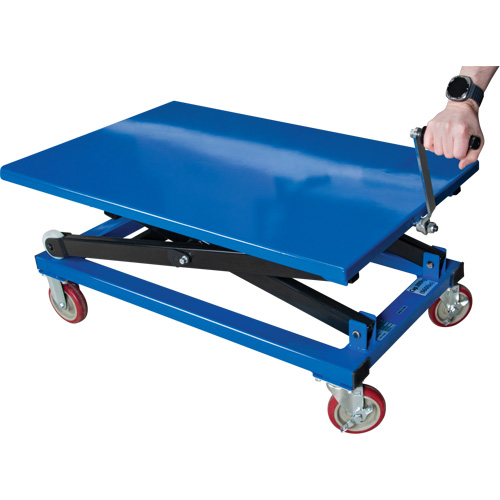 Table &eacute;l&eacute;vatrice manuelle &agrave; ciseaux, 37-3/8" lo x 23-5/8" la, Acier, Capacit&eacute; 660 lb Cantin et fils