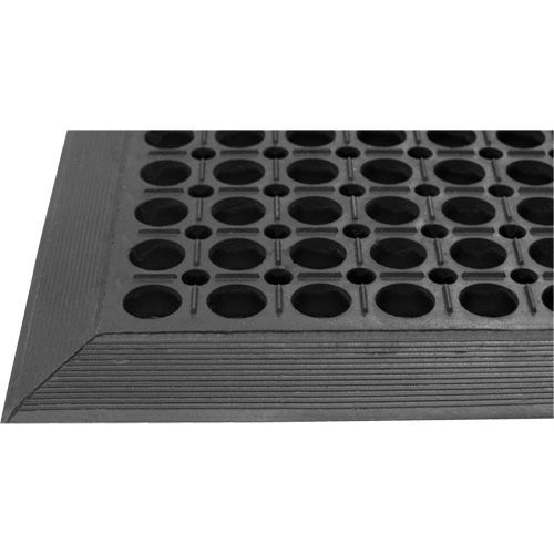 Competitor Series Mats, Slotted, 3' x 5' x 7/8", Black, Natural Rubber Cantin et fils