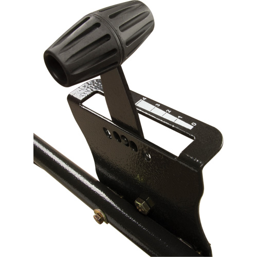 Broadcast Spreader with Stainless Steel Hardware, 15000 sq. ft., 70 lbs. capacity Cantin et fils
