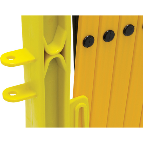 Xpandit Barricade, 36" H x 11.5' L, Black/Yellow Cantin et fils