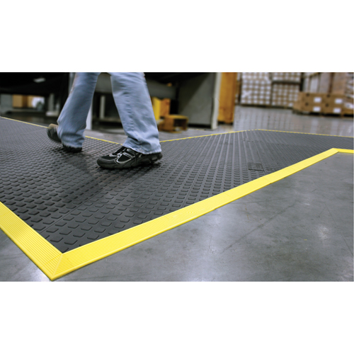 Rejuvenator Connect No. 502 Matting, Polyurethane, 3' W x 3' L, 5/8" Thick, Black Cantin et fils