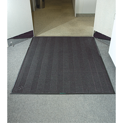 Waterhog&reg; Eco Elite Matting, Wiper/Scraper, 4' x 20' x 3/8", Grey Ash Cantin et fils