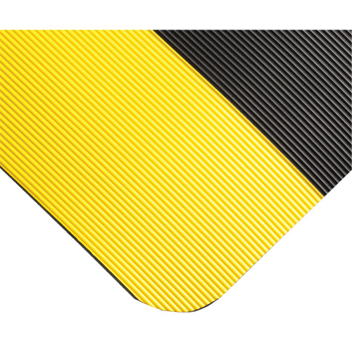 Corrugated Switchboard Matting No.702, 3' W x 75' L, 1/4" Thickness, Black/Yellow, PVC Cantin et fils