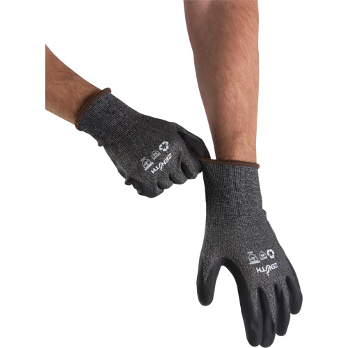 Gants &eacute;cologiques, l&eacute;gers, et r&eacute;sistants &agrave; la coupe, &agrave; haute dext&eacute;rit&eacute;, Taille 10, Calibre 21, Rev&ecirc;tement Mousse de nitrile, Enveloppe en Acier inoxydable/PEHP/rPET, ASTM ANSI niveau A5 Cantin et fils