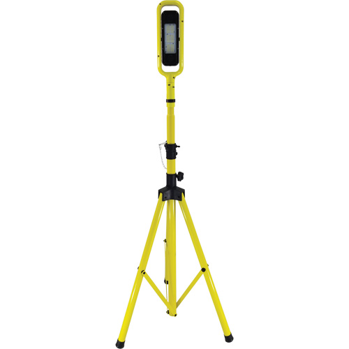 Beacon Infinity Light Tripod with Magnetic Mount, LED, 40 W, 5400 Lumens, Plastic/Aluminum Housing Cantin et fils