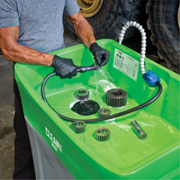 Solvant naturel &agrave; base d'eau CB 100, Bouteille &agrave; g&acirc;chette Cantin et fils
