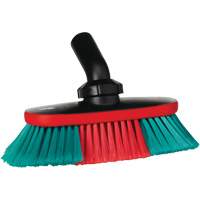 Brosse avec t&ecirc;te ajustable et alimentation en eau pour v&eacute;hicules de la s&eacute;rie Transport Cantin et fils