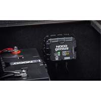 Genius&reg; GenPro10X1 1-Bank, 10-Amp On-Board Battery Charger Cantin et fils