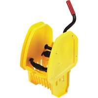 Wavebrake&reg; Mop Wringer, Down Press Cantin et fils