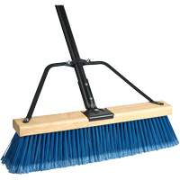 Balai-brosse &agrave; manche renforc&eacute; Ryno, 36", Fin, Soies PVC Cantin et fils
