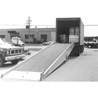 Mobile Yard Ramp, 16000 lbs. Capacity, 72" W x 30' L Cantin et fils