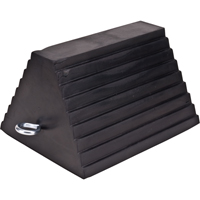 Cale de roue, 9" x 8" x 6", Noir Cantin et fils