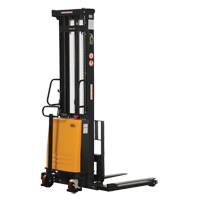 Gerbeur pour chariot &eacute;l&eacute;vateur, Fonctionnement &eacute;lectrique, Capacit&eacute; 2000 lb, Lev&eacute;e max 150" Cantin et fils