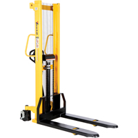 Gerbeur hydraulique manuel, Fonctionnement Pompe manuelle, Capacit&eacute; 2000 lb, Lev&eacute;e max 63" Cantin et fils