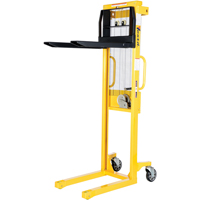 Gerbeur manuel, Fonctionnement Treuil manuel, Capacit&eacute; 770 lb, Lev&eacute;e max 60" Cantin et fils