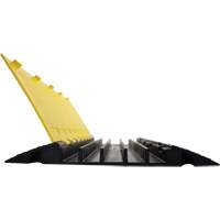 Powerhouse Medium-Duty Straight Cable Protector, 5 Channels, 36" L x 19.63" W x 2.25" H Cantin et fils