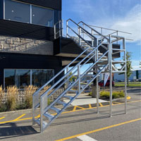 Escalier Smartstairs t&eacute;lescopique &agrave; 3-5 marches en aluminium Cantin et fils