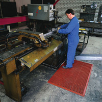 Competitor Series Mats, Slotted, 3' x 5' x 7/8", Orange, Natural Rubber Cantin et fils