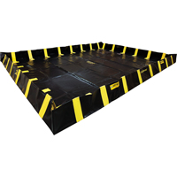 QuickBerm&reg; Containment Berm with Inside Wall Supports, 1795 gal. Capacity, 12' W x 20' L x 12" H, Snap-Up Bracket Cantin et fils