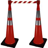 2308 Capuchon pour c&ocirc;ne de signalisation avec ruban de 10' pour barricade Cantin et fils