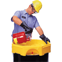 Bung Access Ultra-Drum Funnel avec bec verseur Cantin et fils