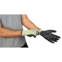 Gants &eacute;lastiques &eacute;cologiques sans coutures r&eacute;sistants &agrave; la coupe, Taille 7, Calibre 13, Rev&ecirc;tement Polyur&eacute;thane, Enveloppe en PEHP/rPET, ASTM ANSI niveau A4 Cantin et fils
