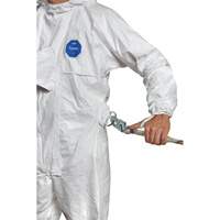 Harness-Compatible Disposable Coverall, Small, White, Tyvek&reg; 500 Cantin et fils