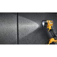 Lampe de travail Max, DEL, 110 lumens, 11 hres de fonctionnement, Bloc-pile Rechargeable, Plastique Cantin et fils