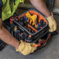 Tradesman Pro Tool Tote, Ballistic Nylon, 40 Pockets, Black/Orange Cantin et fils