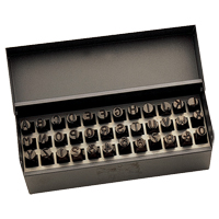 Jeu de lettres et num&eacute;ros pour estampage &agrave; la main, 36 morceaux Cantin et fils