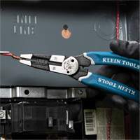 Klein-Kurve&reg; Heavy-Duty Wire Stripper, Cutter & Crimper Multi-Tool, 8-1/4" L, 8 - 20 AWG Cantin et fils